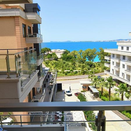 Diamond Hill Apartments فلورا المظهر الخارجي الصورة