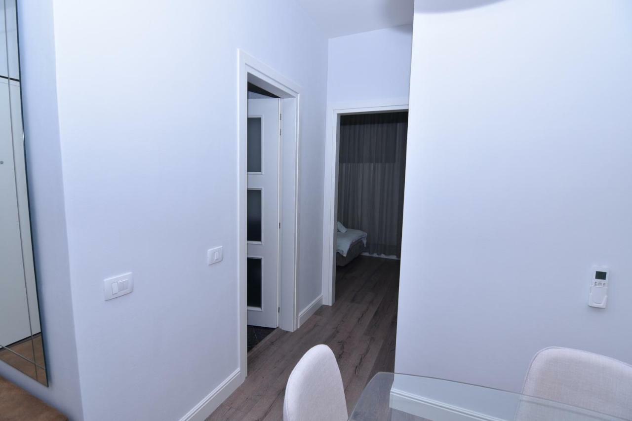 Diamond Hill Apartments فلورا المظهر الخارجي الصورة