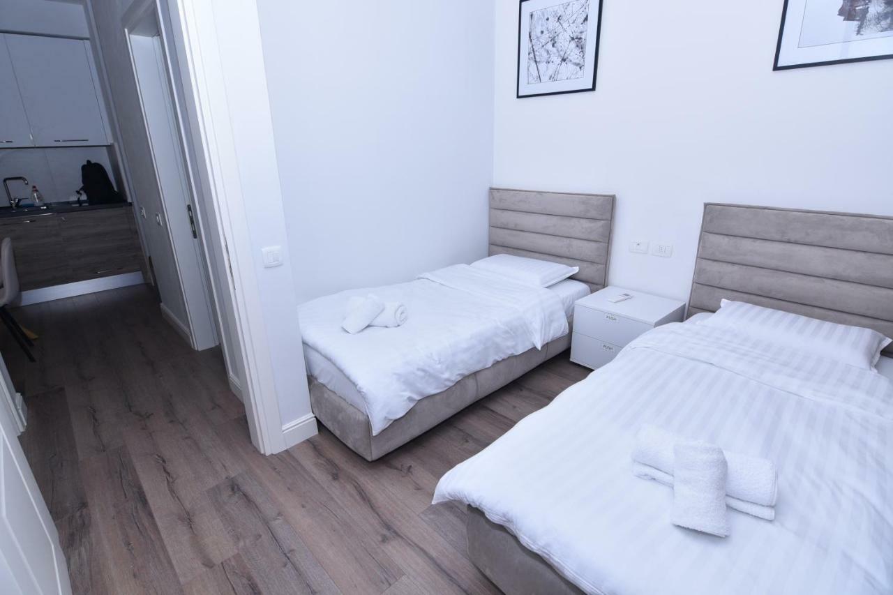 Diamond Hill Apartments فلورا المظهر الخارجي الصورة