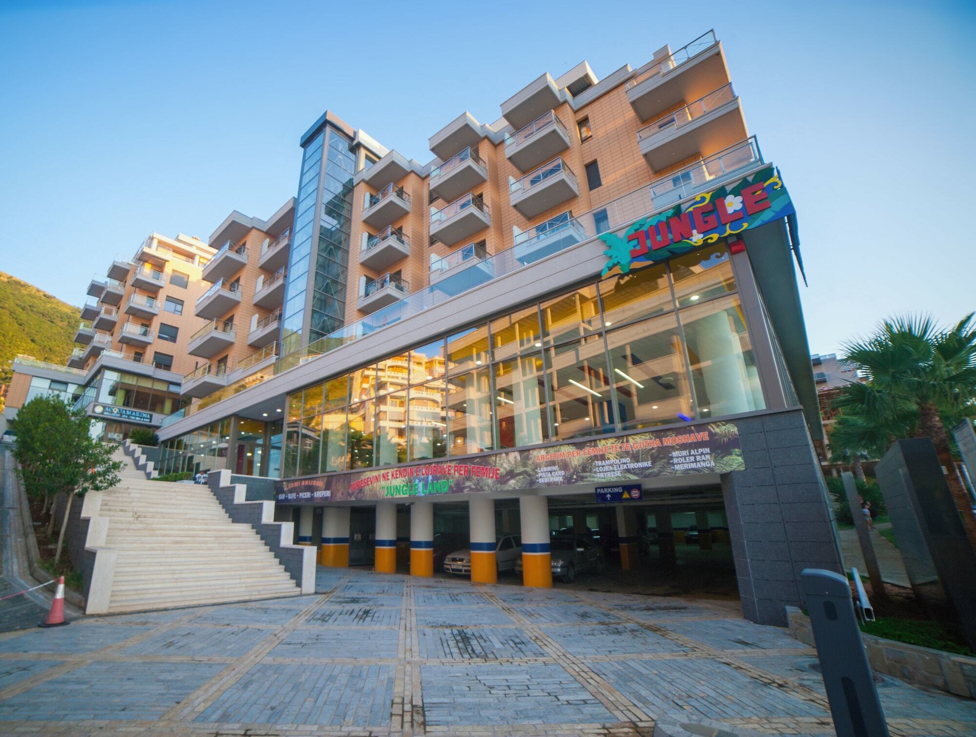 Diamond Hill Apartments فلورا المظهر الخارجي الصورة